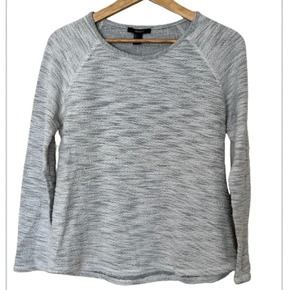 Forever 21 | Women’s Lightweight Sweater - Picture 1 of 12